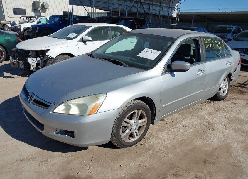 Photo 2 of 2007 Honda Accord 2.4 SE (VIN 1HGCM56307A197385)