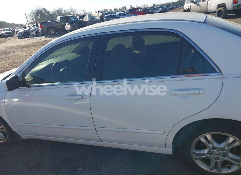 Photo 15 of 2007 Honda Accord 2.4 SE (VIN 1HGCM56307A209275)