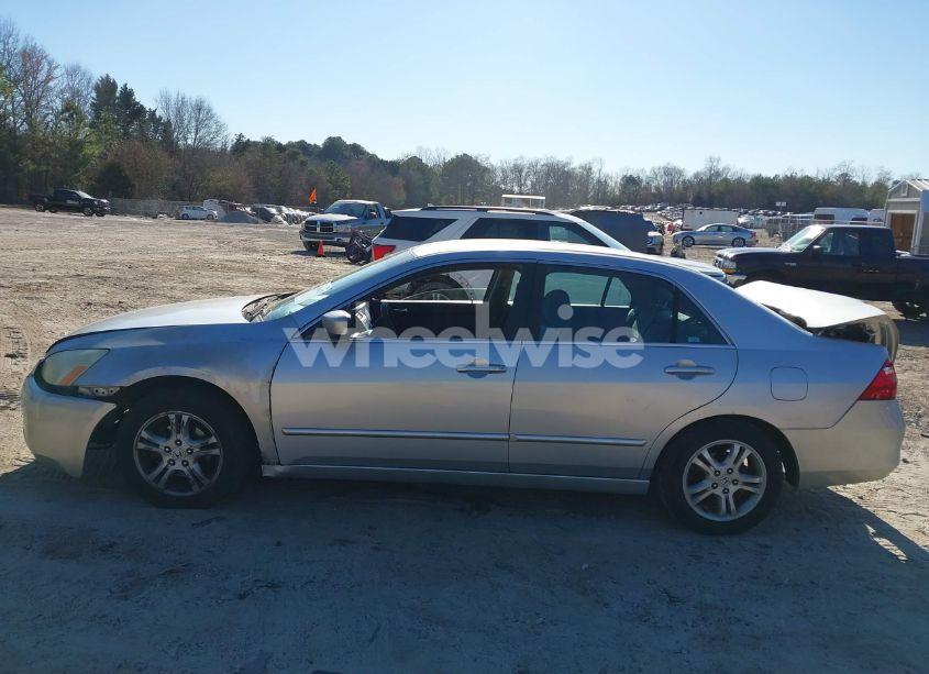 Photo 14 of 2007 Honda Accord 2.4 SE (VIN 1HGCM56307A211379)