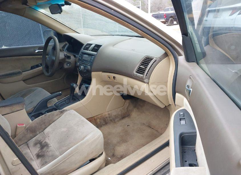 Photo 5 of 2003 Honda Accord 2.4 LX (VIN 1HGCM56313A040197)