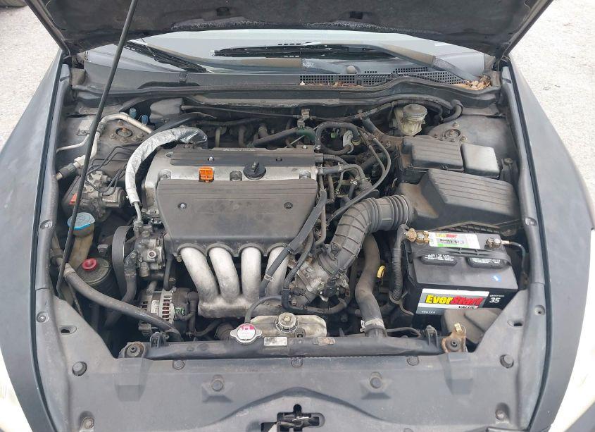 Photo 10 of 2003 Honda Accord 2.4 LX (VIN 1HGCM56313A052107)