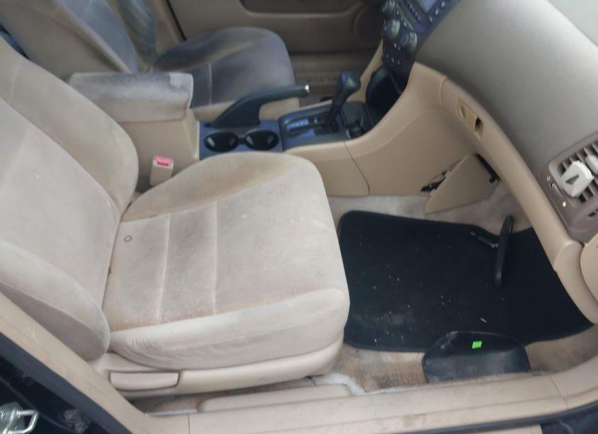 Photo 5 of 2003 Honda Accord 2.4 LX (VIN 1HGCM56313A052107)