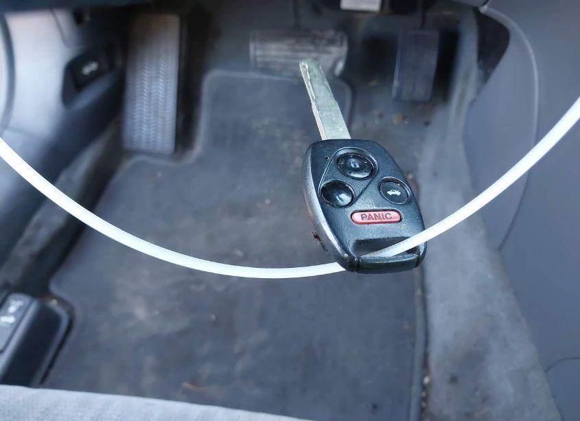 Photo 11 of 2004 Honda Accord 2.4 LX (VIN 1HGCM56314A006469)