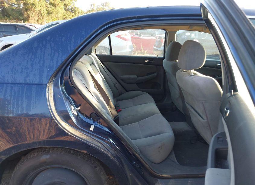 Photo 8 of 2004 Honda Accord 2.4 LX (VIN 1HGCM56314A006469)