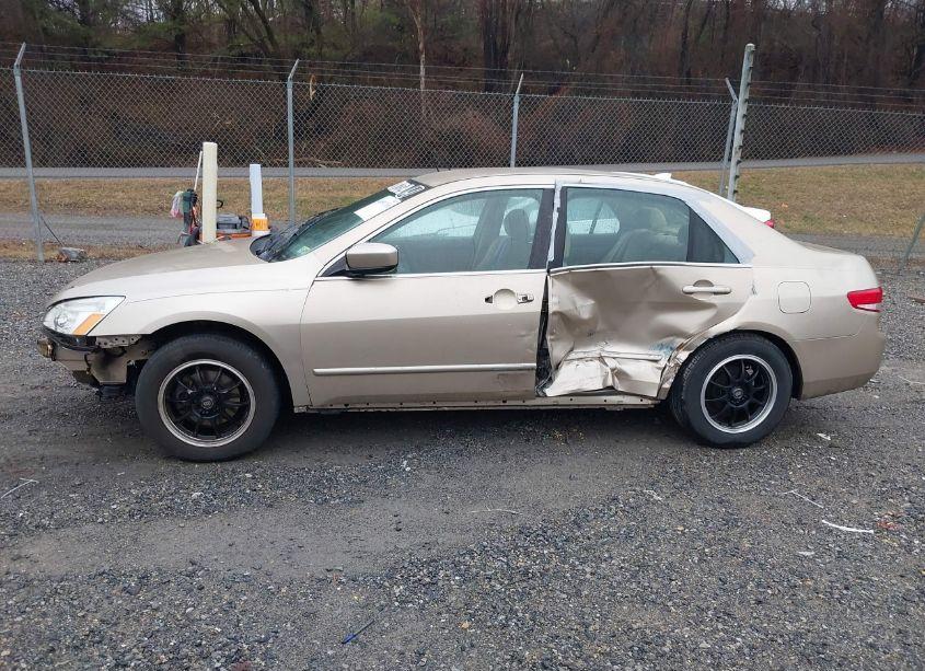 Photo 15 of 2004 Honda Accord 2.4 LX (VIN 1HGCM56314A048060)