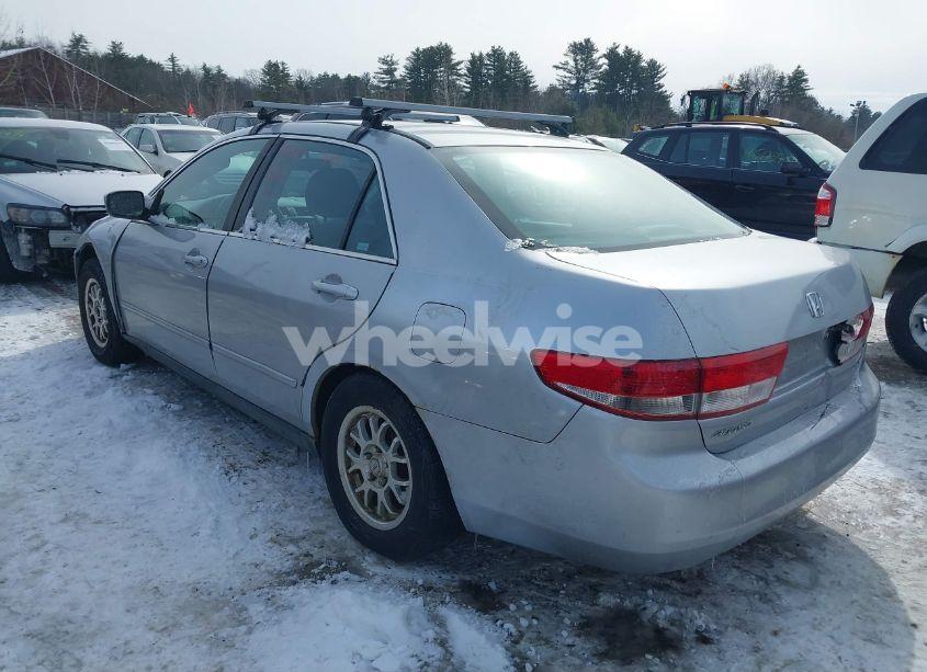 Photo 3 of 2004 Honda Accord 2.4 LX (VIN 1HGCM56314A099476)