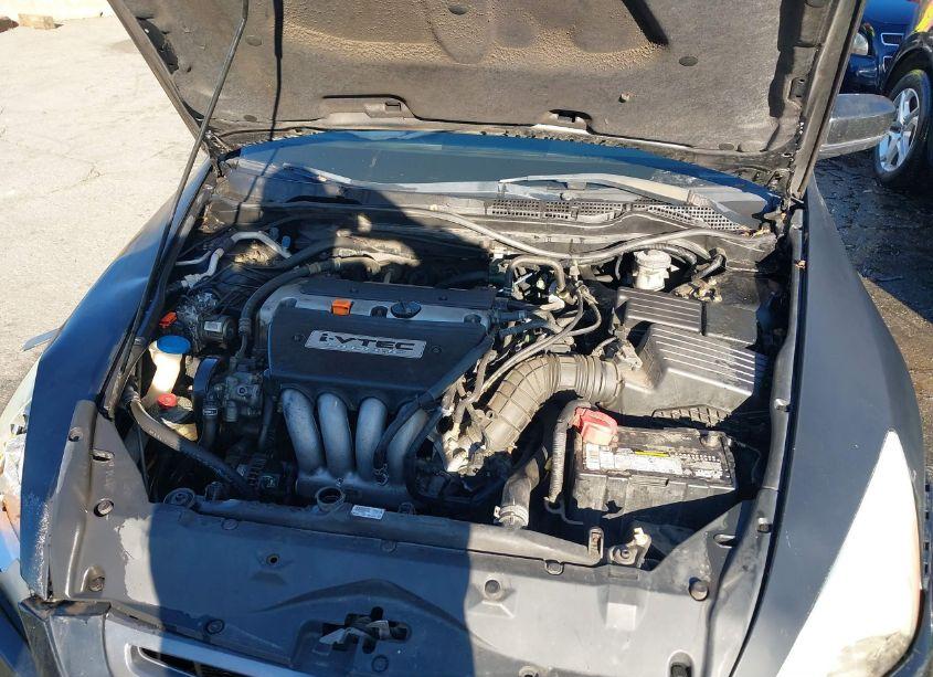 Photo 10 of 2004 Honda Accord 2.4 LX (VIN 1HGCM56314A103607)