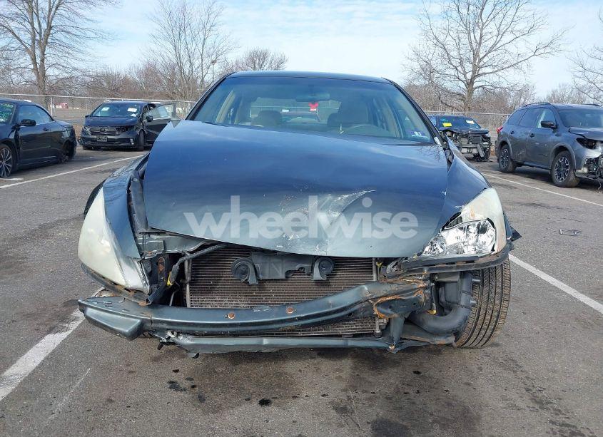 Photo 12 of 2004 Honda Accord 2.4 LX (VIN 1HGCM56314A166724)
