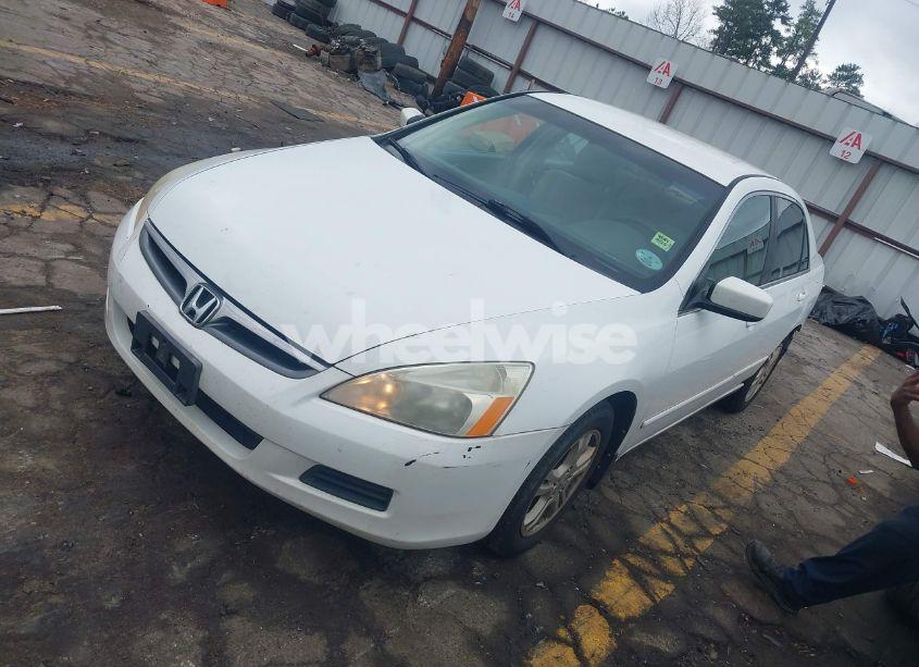 Photo 2 of 2006 Honda Accord 2.4 SE (VIN 1HGCM56316A006281)