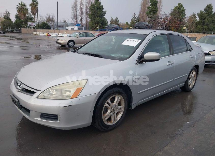 Photo 2 of 2006 Honda Accord 2.4 SE (VIN 1HGCM56316A022643)