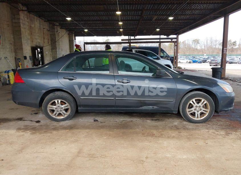 Photo 13 of 2006 Honda Accord 2.4 SE (VIN 1HGCM56316A025123)