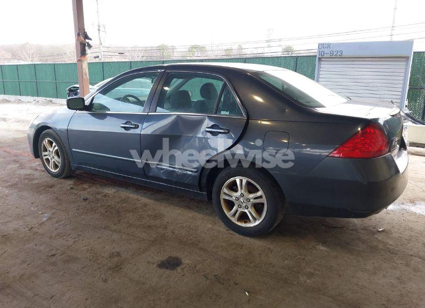 Photo 3 of 2006 Honda Accord 2.4 SE (VIN 1HGCM56316A025123)