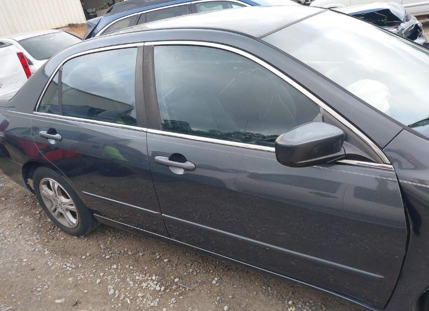 Photo 13 of 2006 Honda Accord 2.4 SE (VIN 1HGCM56316A053052)