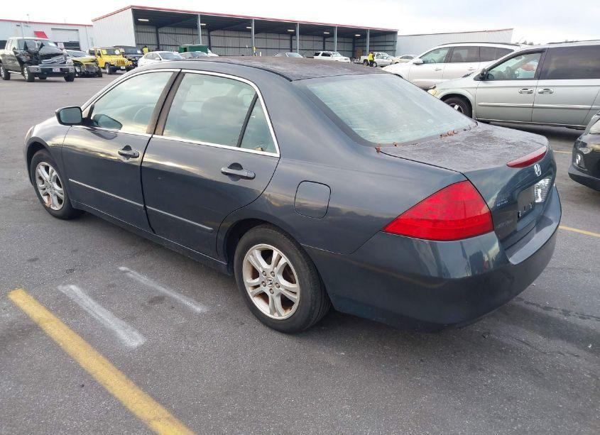 Photo 3 of 2006 Honda Accord 2.4 SE (VIN 1HGCM56316A079277)