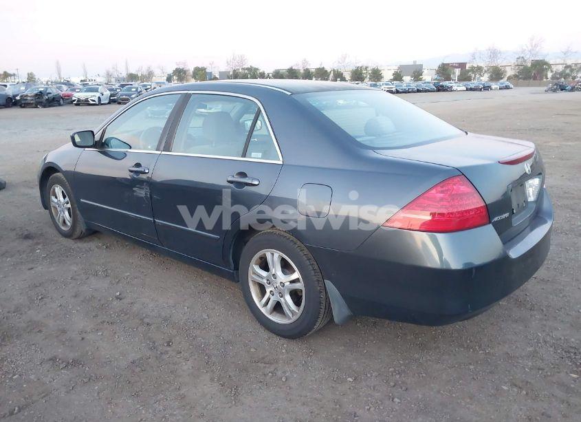 Photo 3 of 2006 Honda Accord 2.4 SE (VIN 1HGCM56316A085029)
