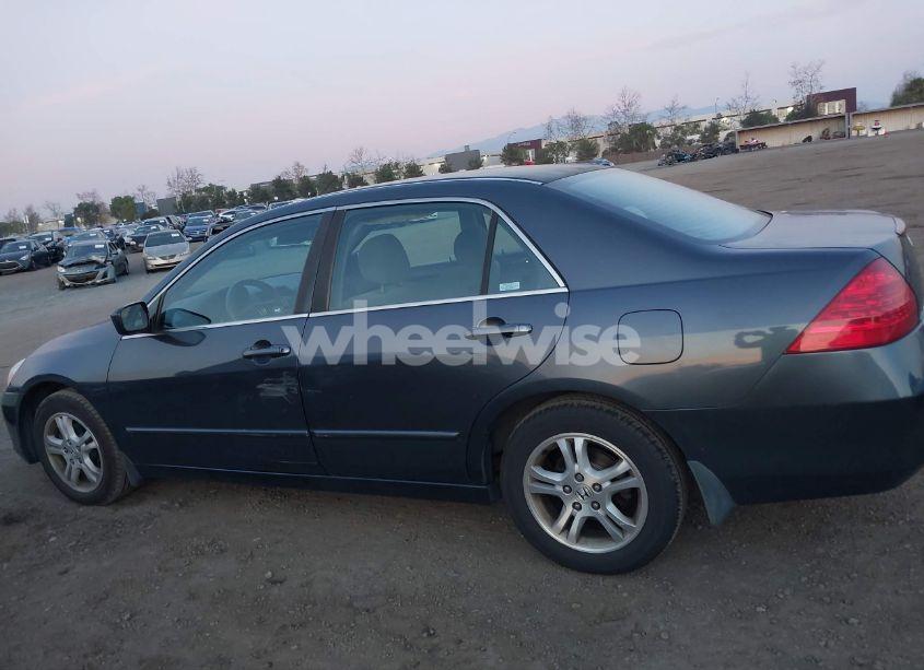 Photo 6 of 2006 Honda Accord 2.4 SE (VIN 1HGCM56316A085029)