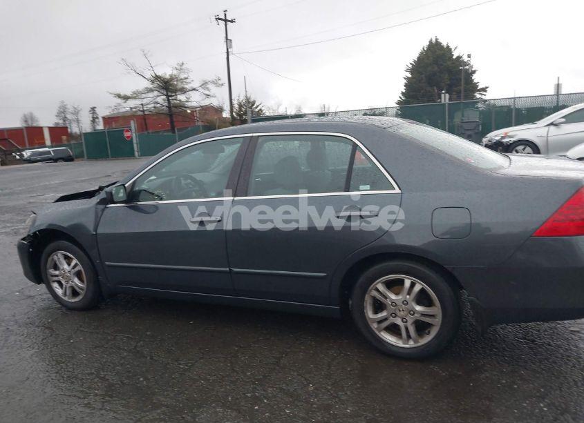 Photo 14 of 2006 Honda Accord 2.4 SE (VIN 1HGCM56316A092014)