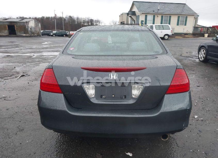 Photo 16 of 2006 Honda Accord 2.4 SE (VIN 1HGCM56316A092014)