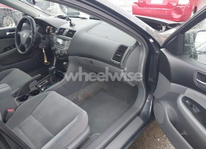 Photo 5 of 2006 Honda Accord 2.4 SE (VIN 1HGCM56316A092014)
