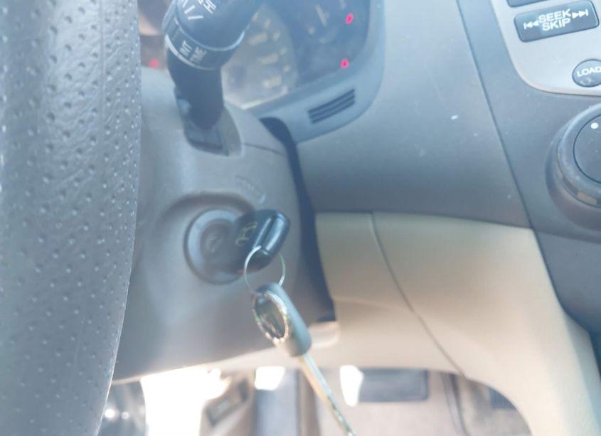 Photo 11 of 2006 Honda Accord 2.4 SE (VIN 1HGCM56316A153507)