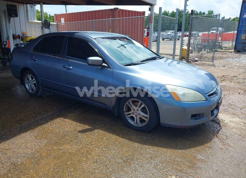 2007 Honda Accord 2.4 SE (VIN 1HGCM56317A022742) main photo