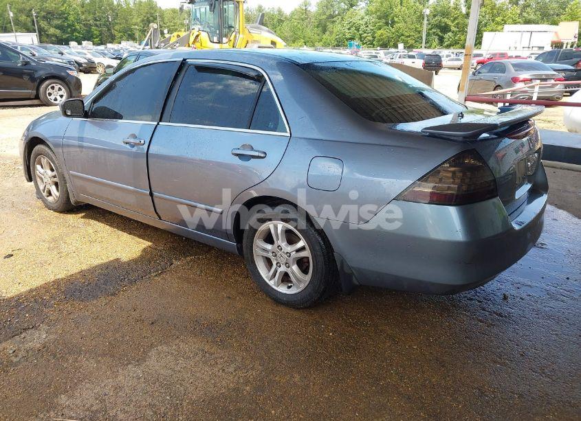 Photo 3 of 2007 Honda Accord 2.4 SE (VIN 1HGCM56317A022742)