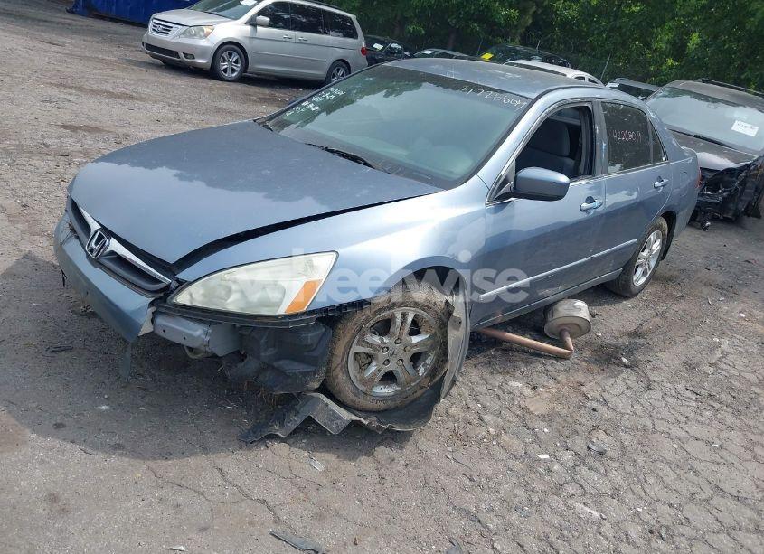 Photo 2 of 2007 Honda Accord 2.4 SE (VIN 1HGCM56317A037175)