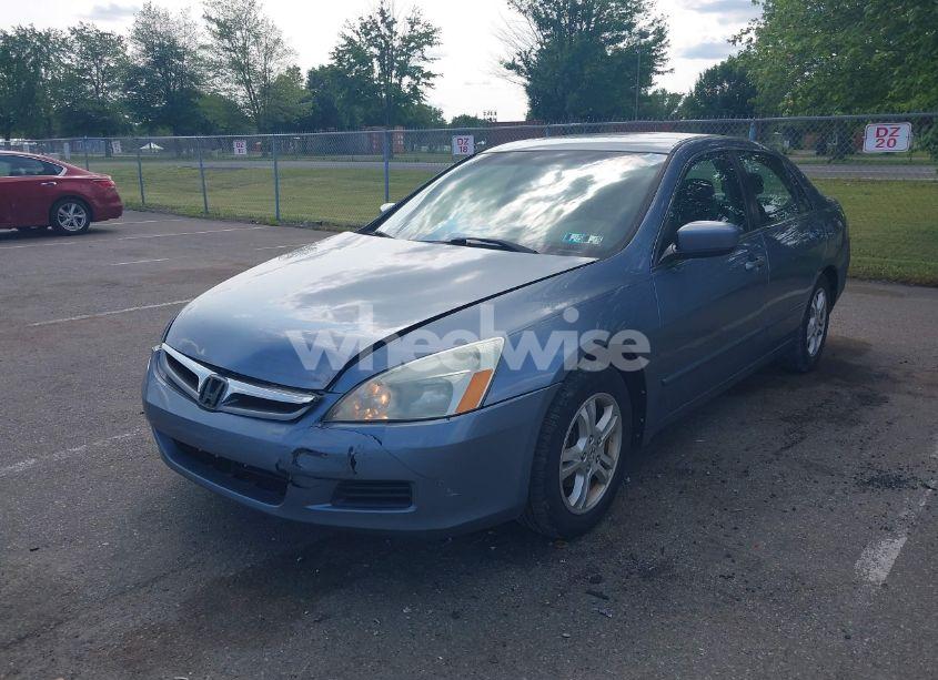 Photo 2 of 2007 Honda Accord 2.4 SE (VIN 1HGCM56317A128589)