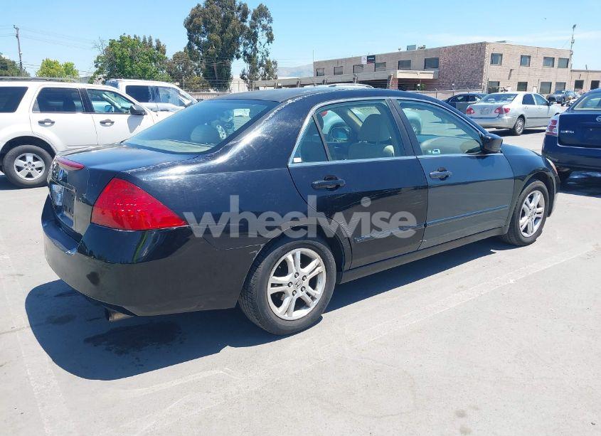 Photo 4 of 2007 Honda Accord 2.4 SE (VIN 1HGCM56317A138913)