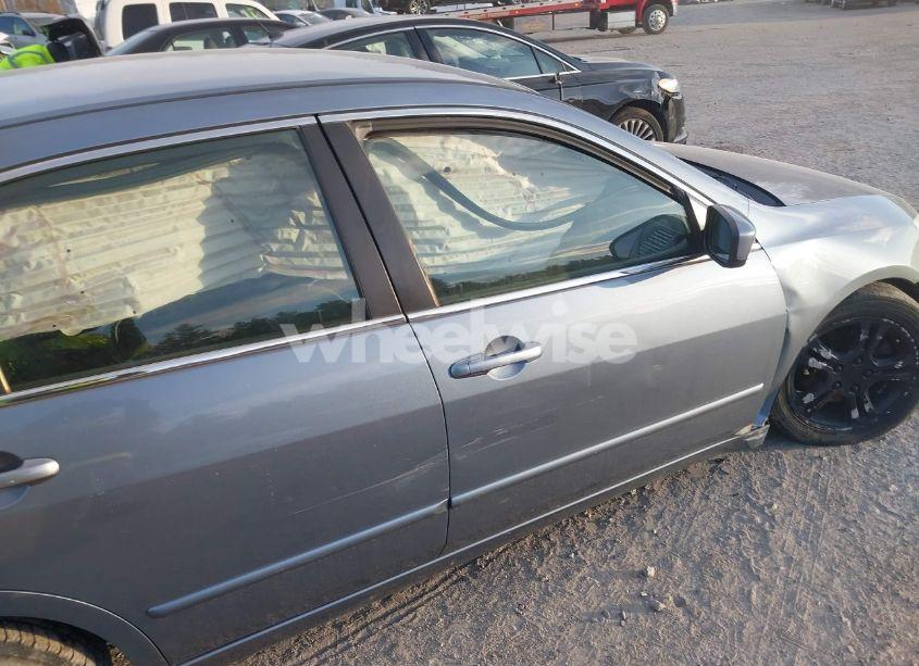 Photo 6 of 2007 Honda Accord 2.4 SE (VIN 1HGCM56317A186606)