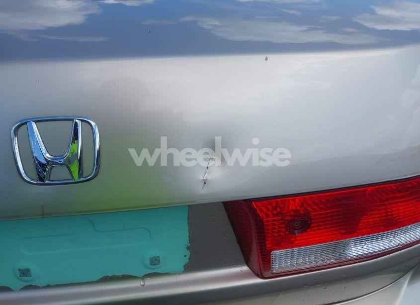 Photo 6 of 2003 Honda Accord 2.4 LX (VIN 1HGCM56323A056960)