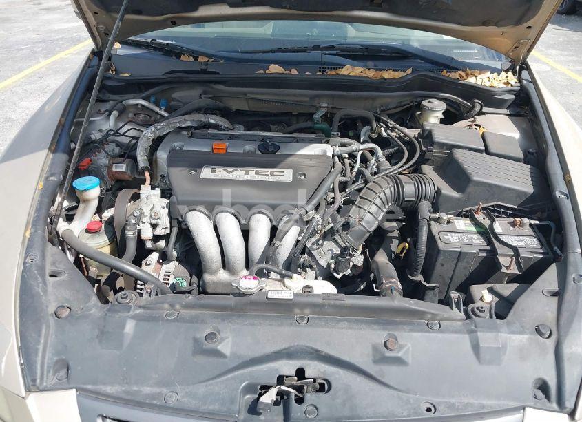 Photo 10 of 2003 Honda Accord 2.4 LX (VIN 1HGCM56323A091837)