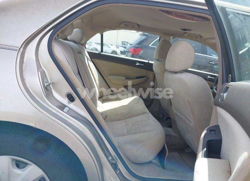 Photo 8 of 2003 Honda Accord 2.4 LX (VIN 1HGCM56323A091837)