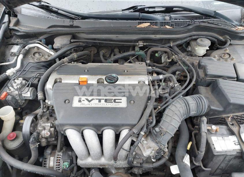 Photo 10 of 2003 Honda Accord 2.4 LX (VIN 1HGCM56323A114937)