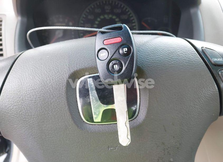 Photo 11 of 2003 Honda Accord 2.4 LX (VIN 1HGCM56323A114937)