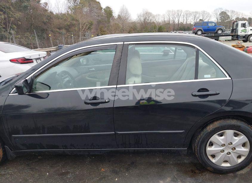 Photo 14 of 2003 Honda Accord 2.4 LX (VIN 1HGCM56323A114937)