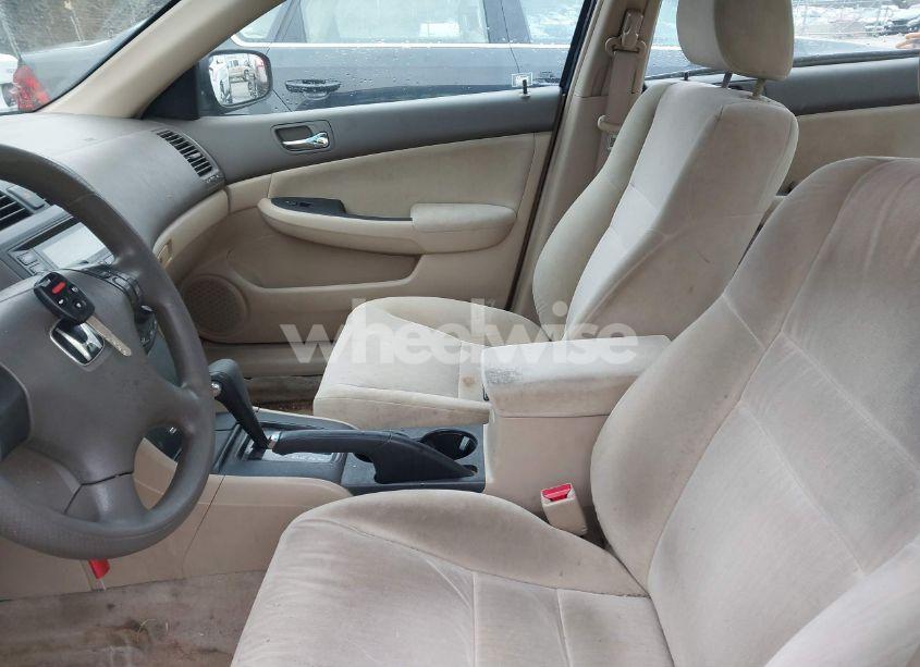 Photo 5 of 2003 Honda Accord 2.4 LX (VIN 1HGCM56323A114937)