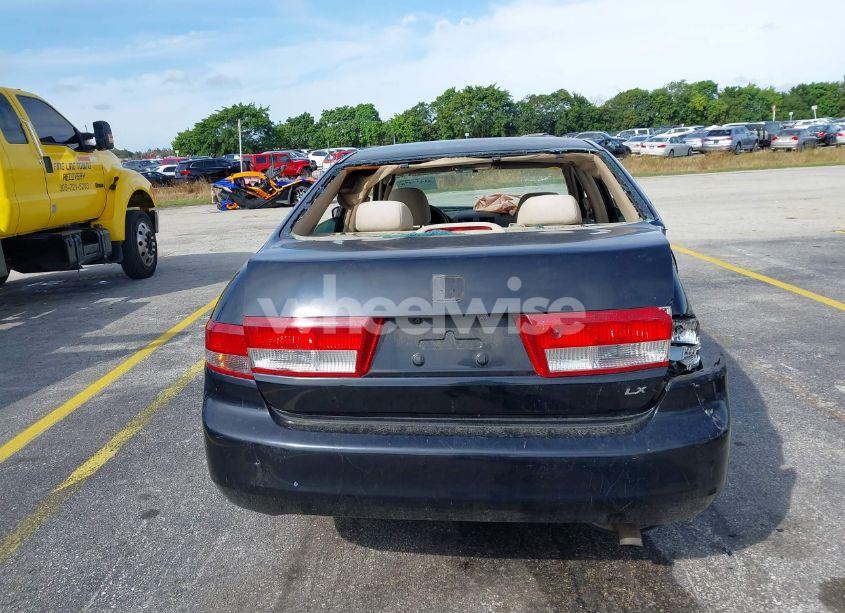 Photo 17 of 2003 Honda Accord 2.4 LX (VIN 1HGCM56323A147324)