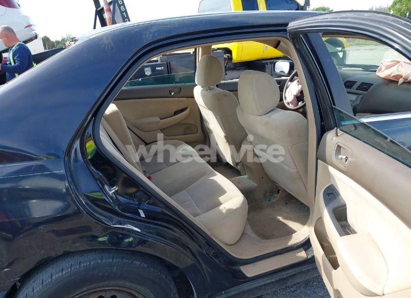 Photo 8 of 2003 Honda Accord 2.4 LX (VIN 1HGCM56323A147324)