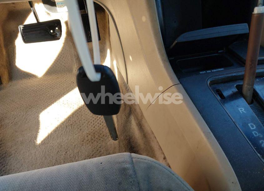 Photo 11 of 2004 Honda Accord 2.4 LX (VIN 1HGCM56324A008957)