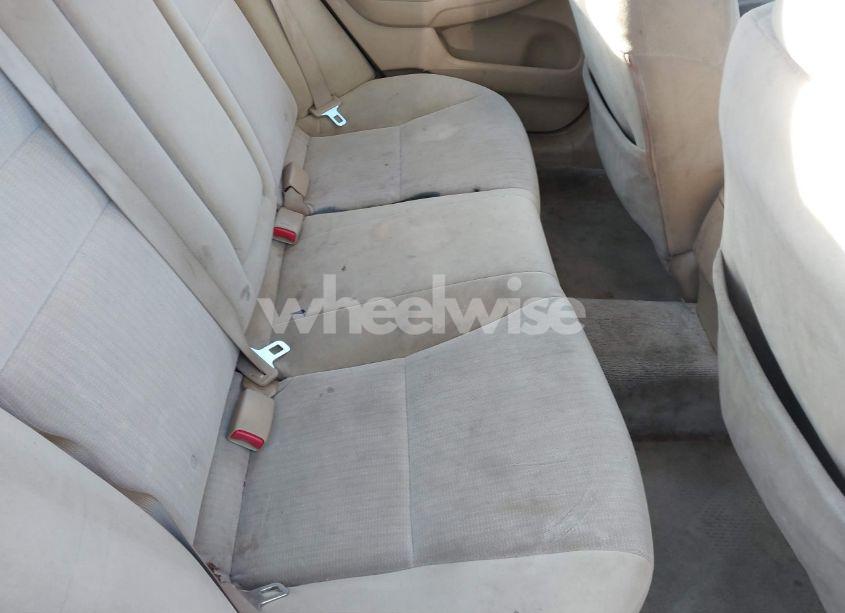 Photo 8 of 2004 Honda Accord 2.4 LX (VIN 1HGCM56324A008957)