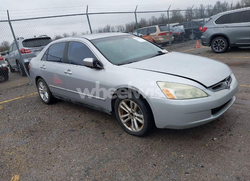 2004 Honda Accord 2.4 LX (VIN 1HGCM56324A010028) main photo