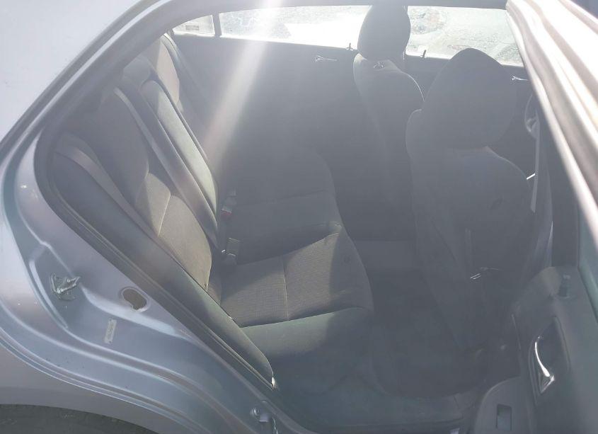 Photo 8 of 2004 Honda Accord 2.4 LX (VIN 1HGCM56324A019439)