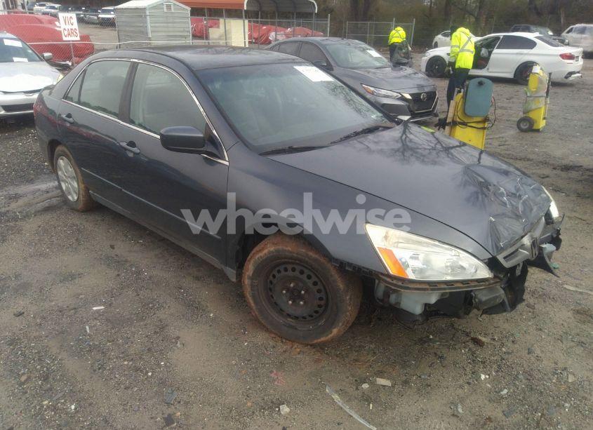2004 Honda Accord 2.4 LX (VIN 1HGCM56324A041912) main photo