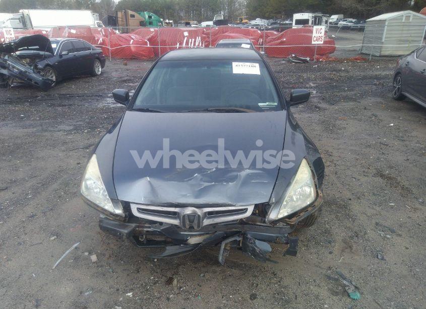 Photo 12 of 2004 Honda Accord 2.4 LX (VIN 1HGCM56324A041912)