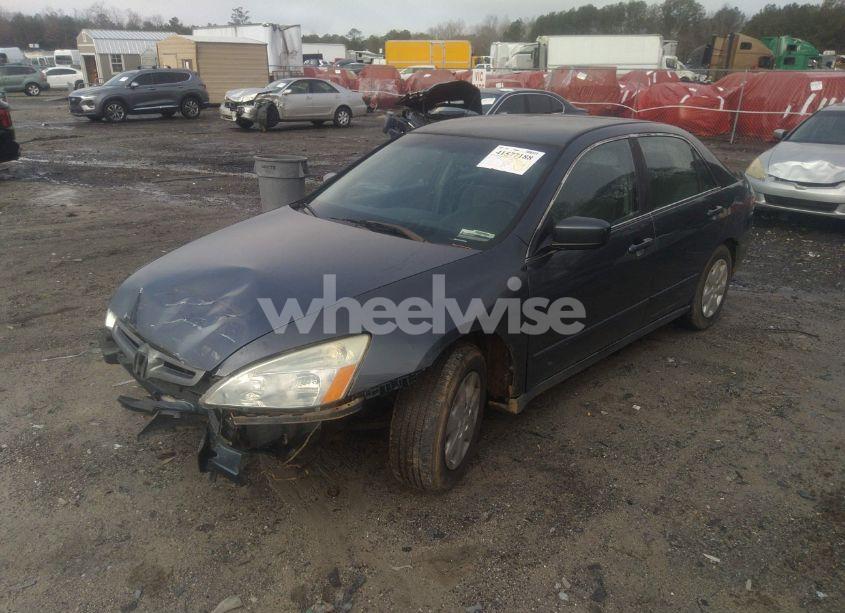 Photo 2 of 2004 Honda Accord 2.4 LX (VIN 1HGCM56324A041912)