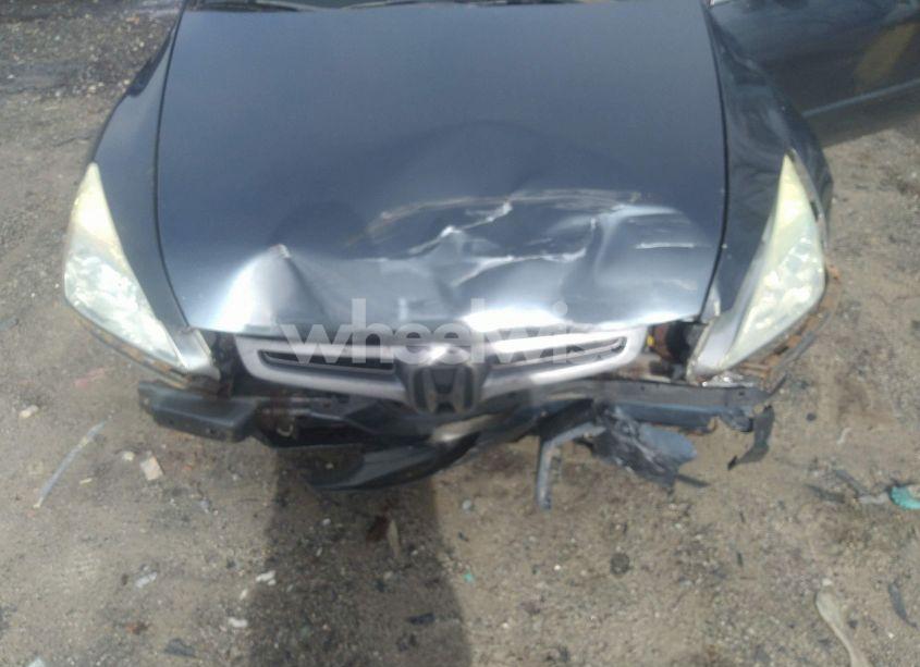 Photo 6 of 2004 Honda Accord 2.4 LX (VIN 1HGCM56324A041912)