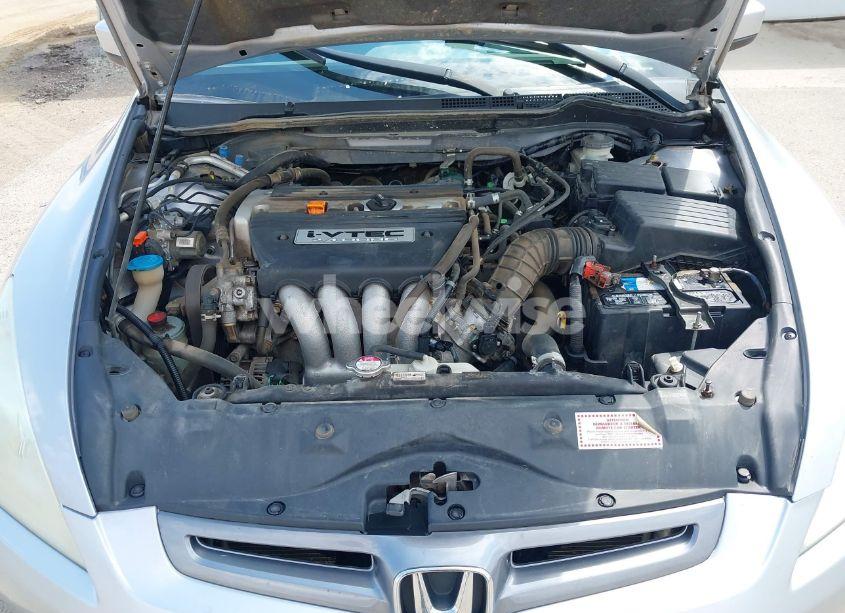 Photo 10 of 2004 Honda Accord 2.4 LX (VIN 1HGCM56324A048987)