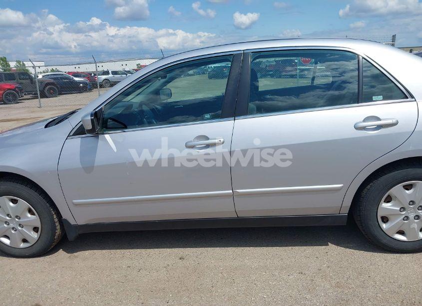 Photo 14 of 2004 Honda Accord 2.4 LX (VIN 1HGCM56324A048987)