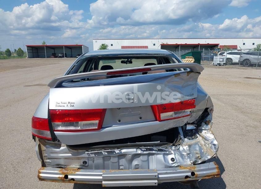 Photo 16 of 2004 Honda Accord 2.4 LX (VIN 1HGCM56324A048987)